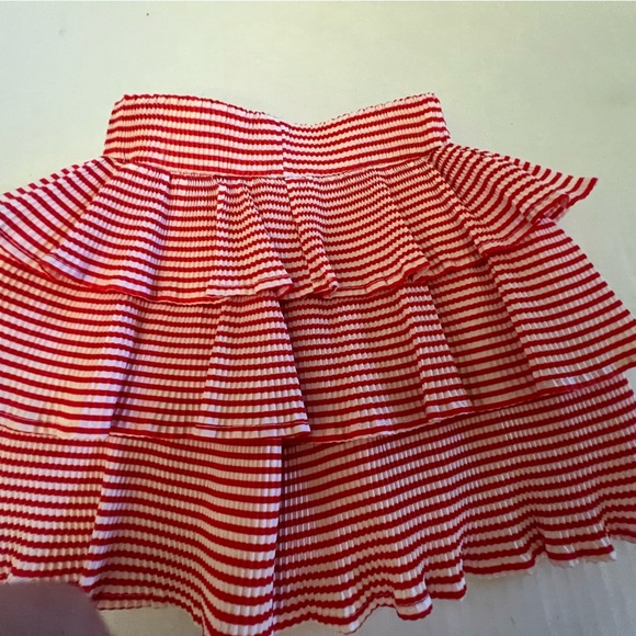DISNEY MINNIE MOUSE RUFFLED RED AND WHITE SKIRT SIZE 3T. NEVER WORN - Picture 2 of 7